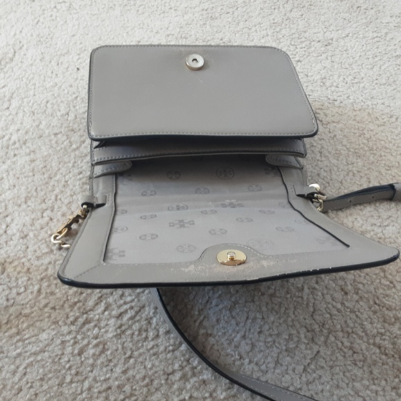 Tory Burch gray crossbody - Picture 6 of 8